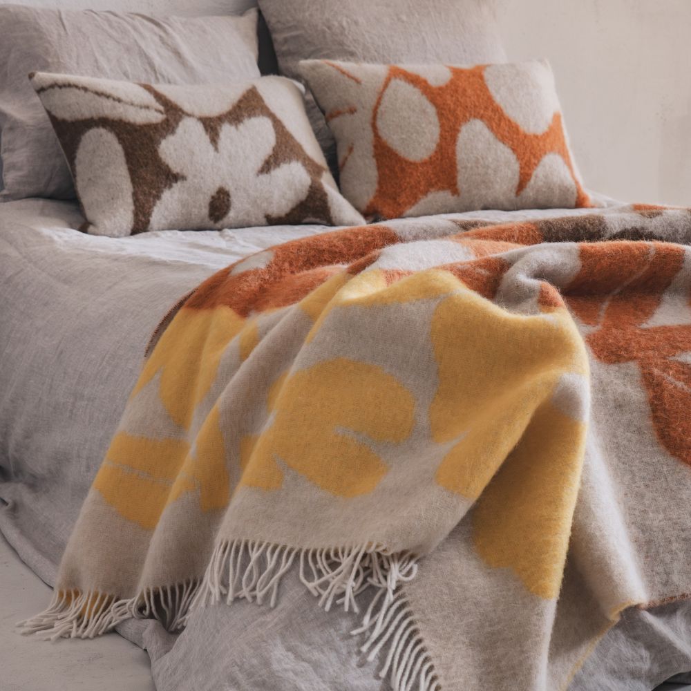 Coussin en laine à motifs fleuris "Mimo" - Sioux