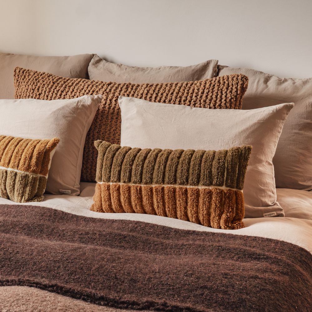 Coussin tufté "Tokyo"- Brownie