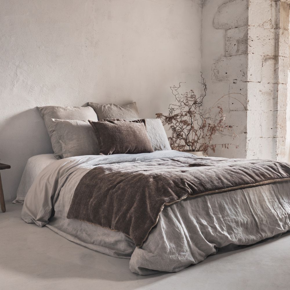 Édredon "Zeli" velours chenille bi-face - Macadamia/Noisette