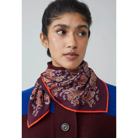 Carré en soie "Colibri" N°763 - Fig