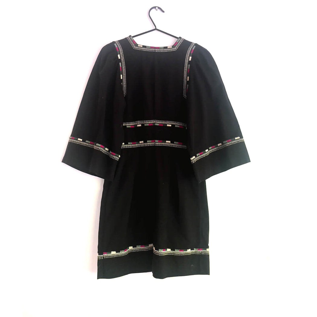Robe brodée "Shayne" NWT (38)
