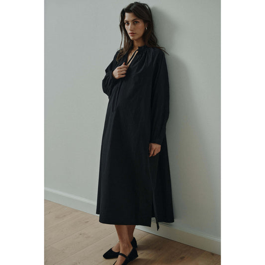 Robe "Irissa" - Black