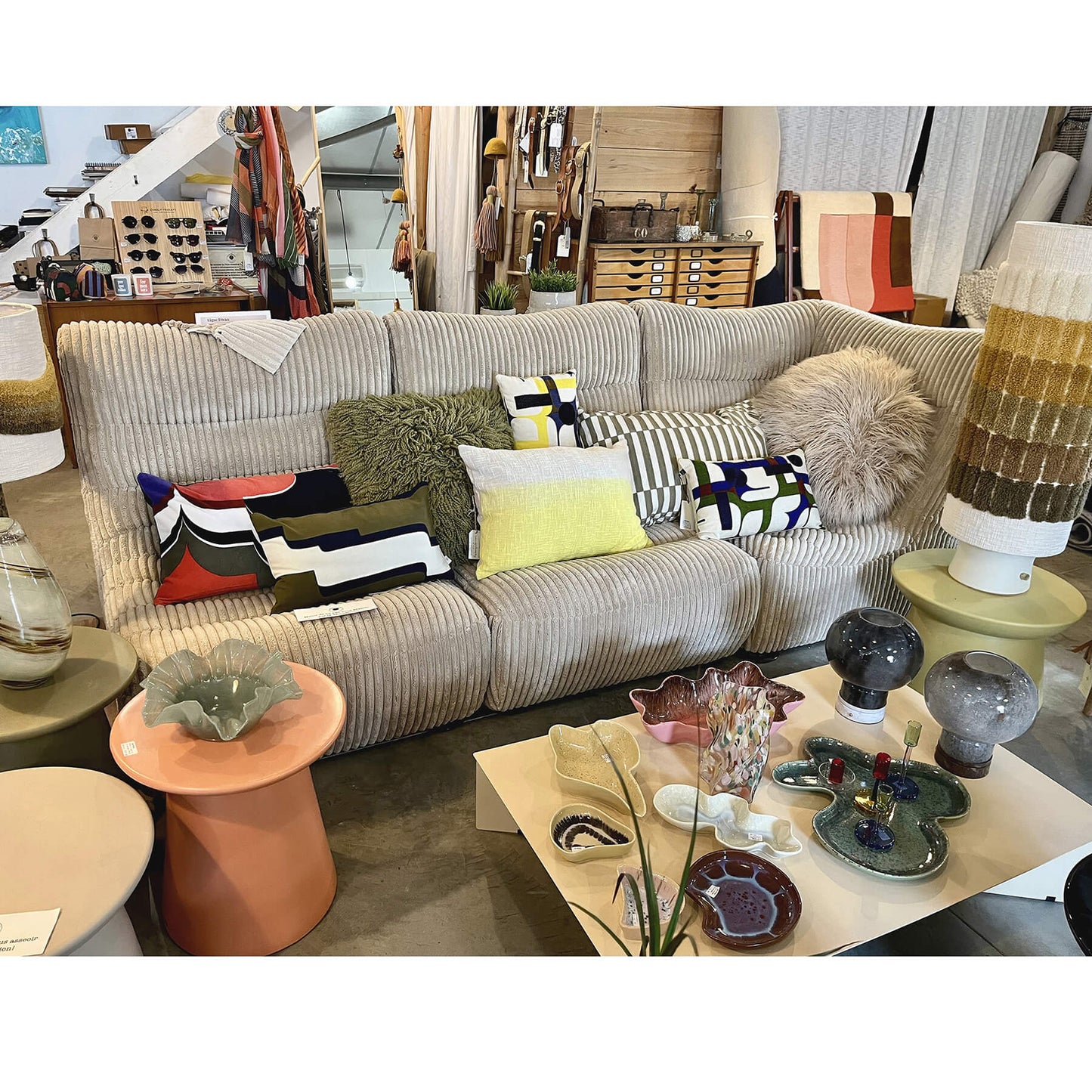 Canapé 3 pl. XL "Divan" Velours côtelé Chino