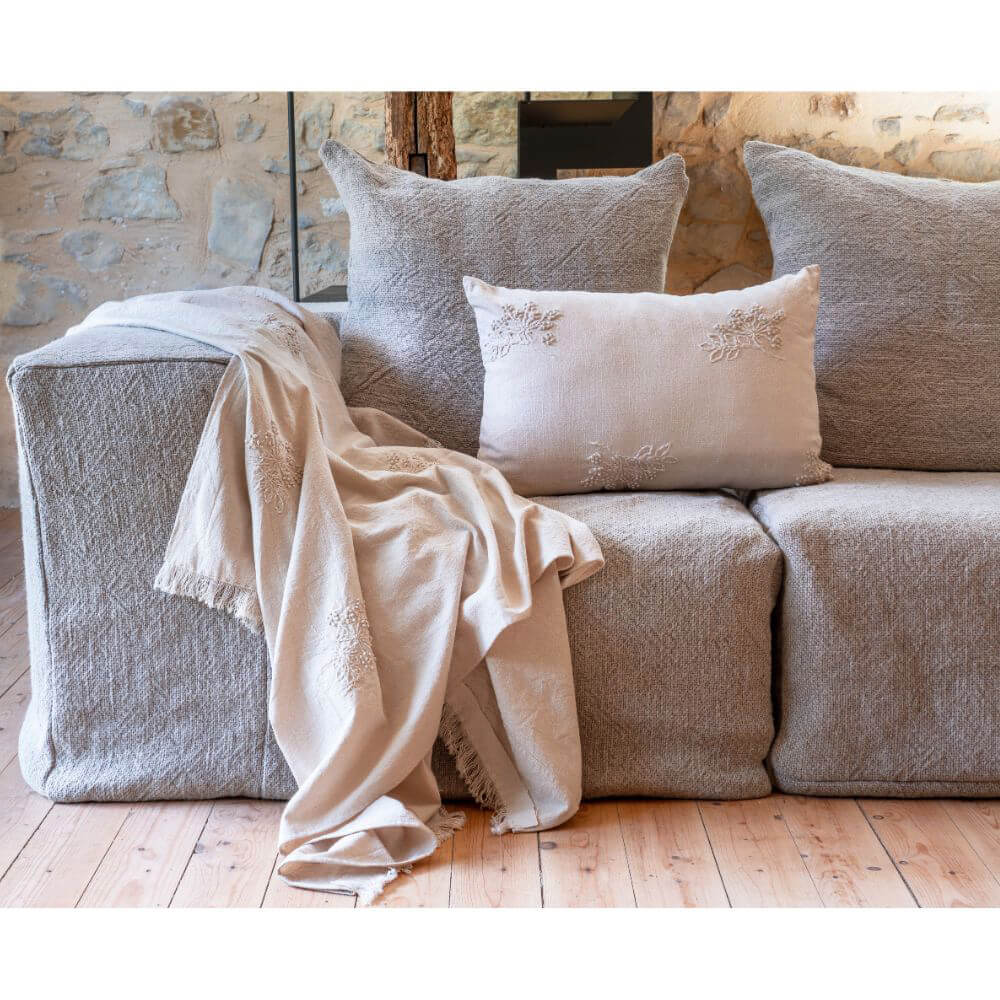Coussin brodé "Domingo" coton flammé  - Naturel