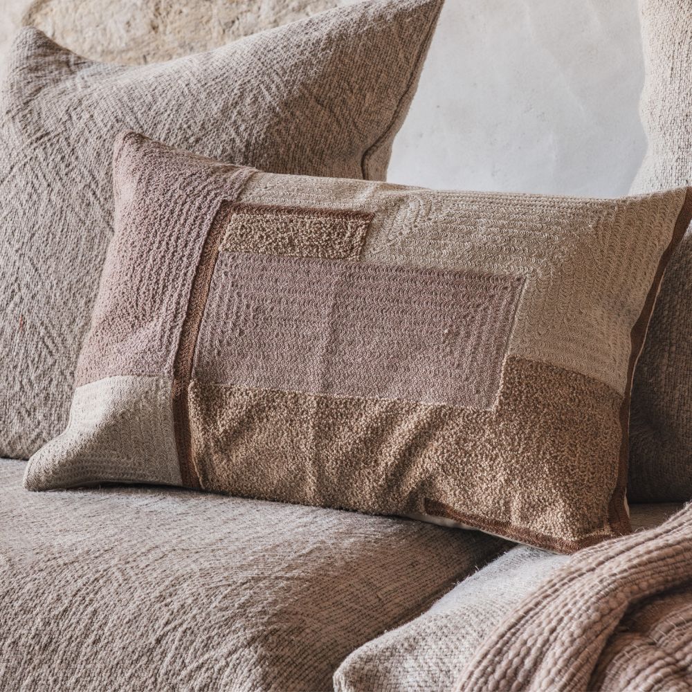 Coussin brodé "Cosmo" - Ginger