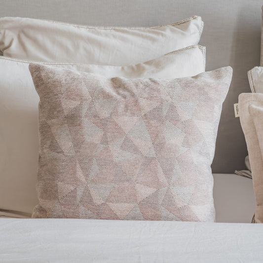 Coussin velours chenille bi-face "Zack" - Poudre/Amande