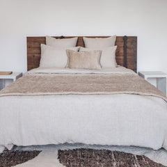 Coussin velours chenille "Zorro" - Amande