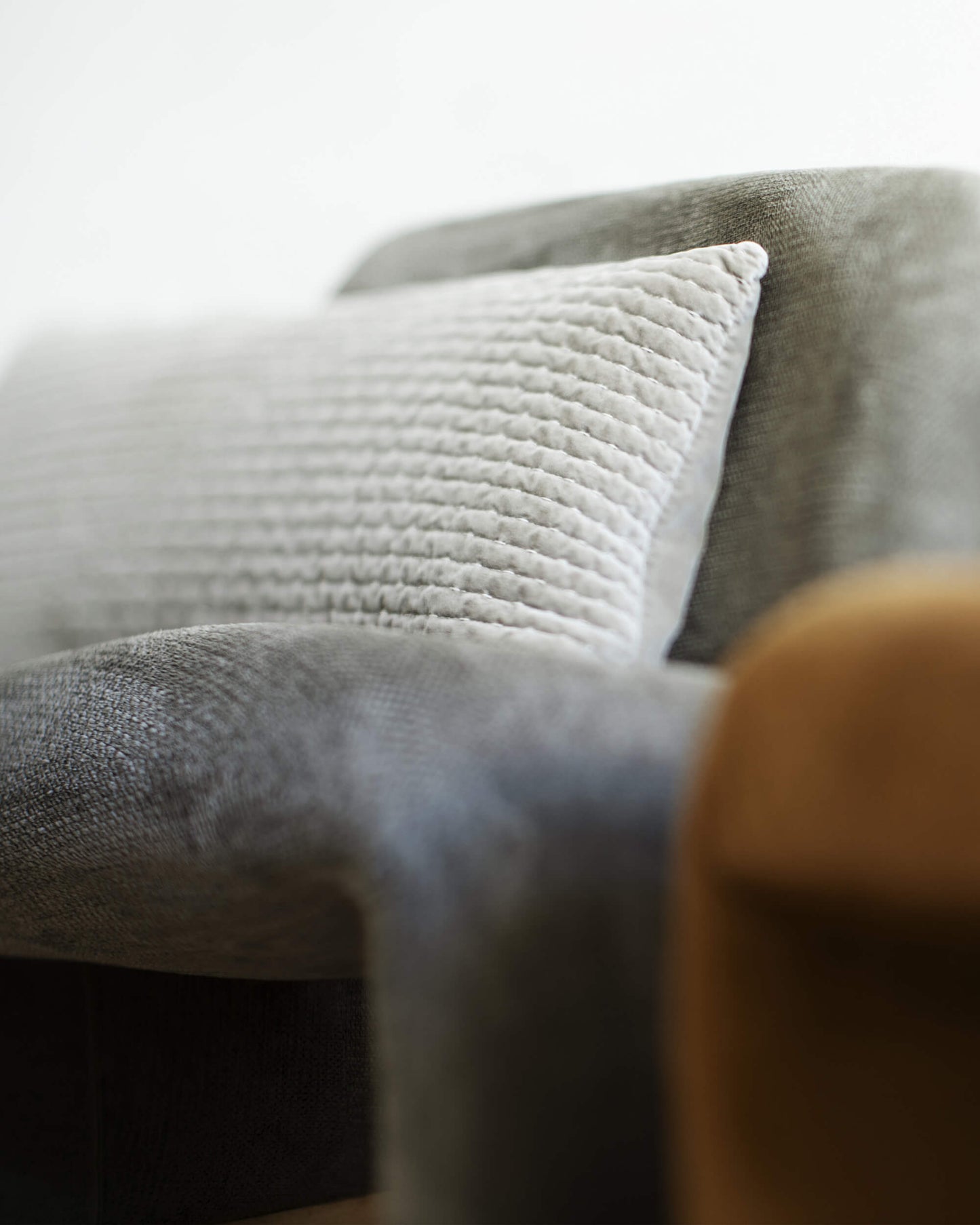 Housse de coussin velours quilté - Kaki clair