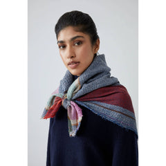 Grand foulard "Maddy" N°687 laine & cachemire - Indigo