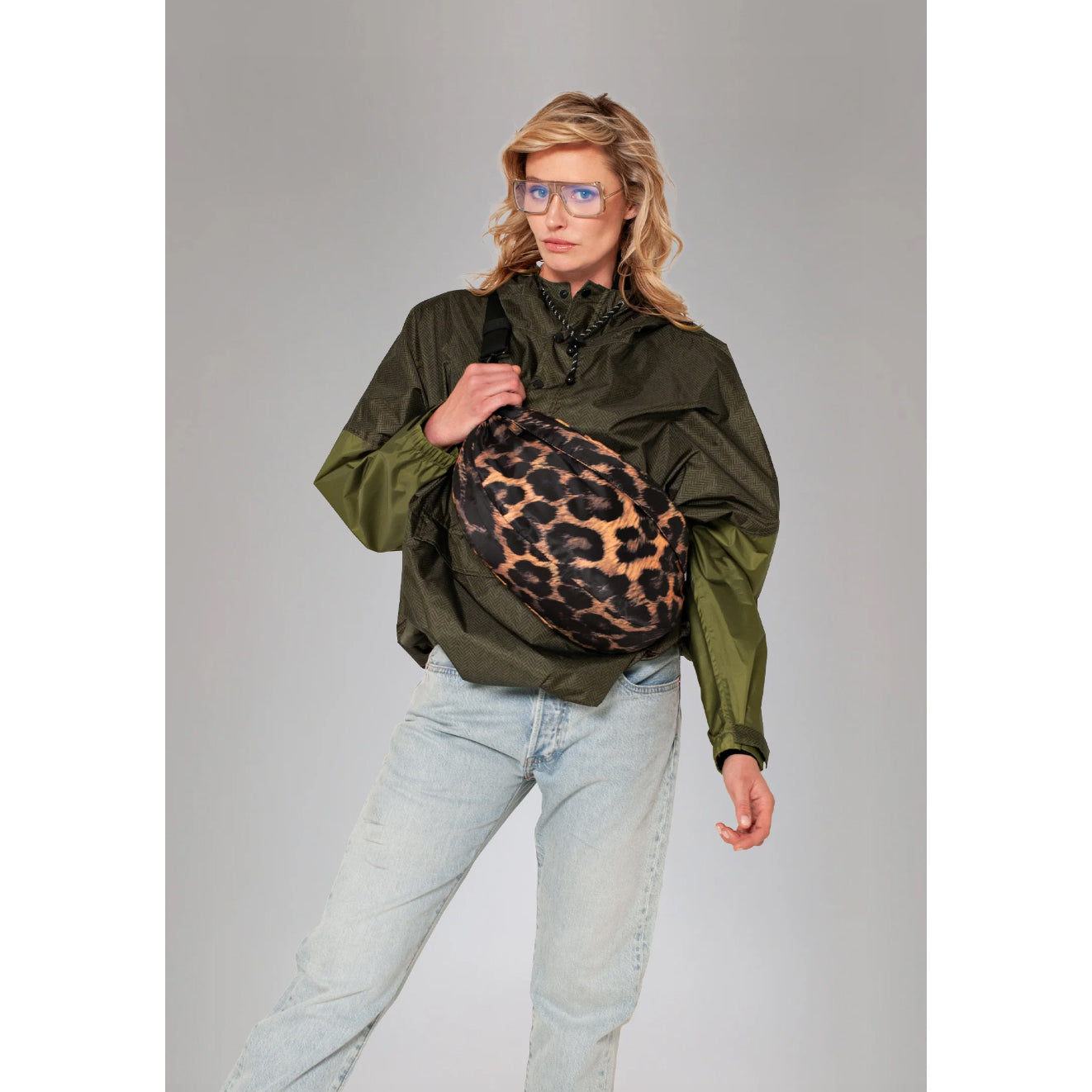 Banane imperméable "Dark Léopard"