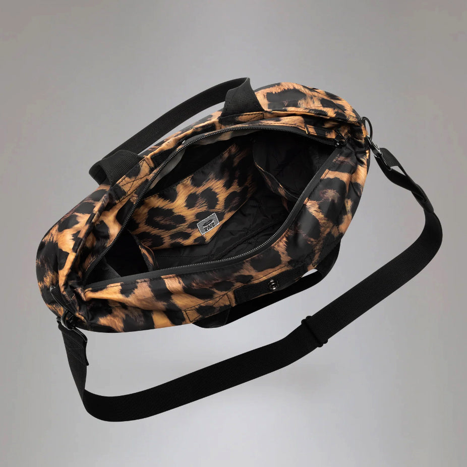 Cabas imperméable "Dark Léopard"